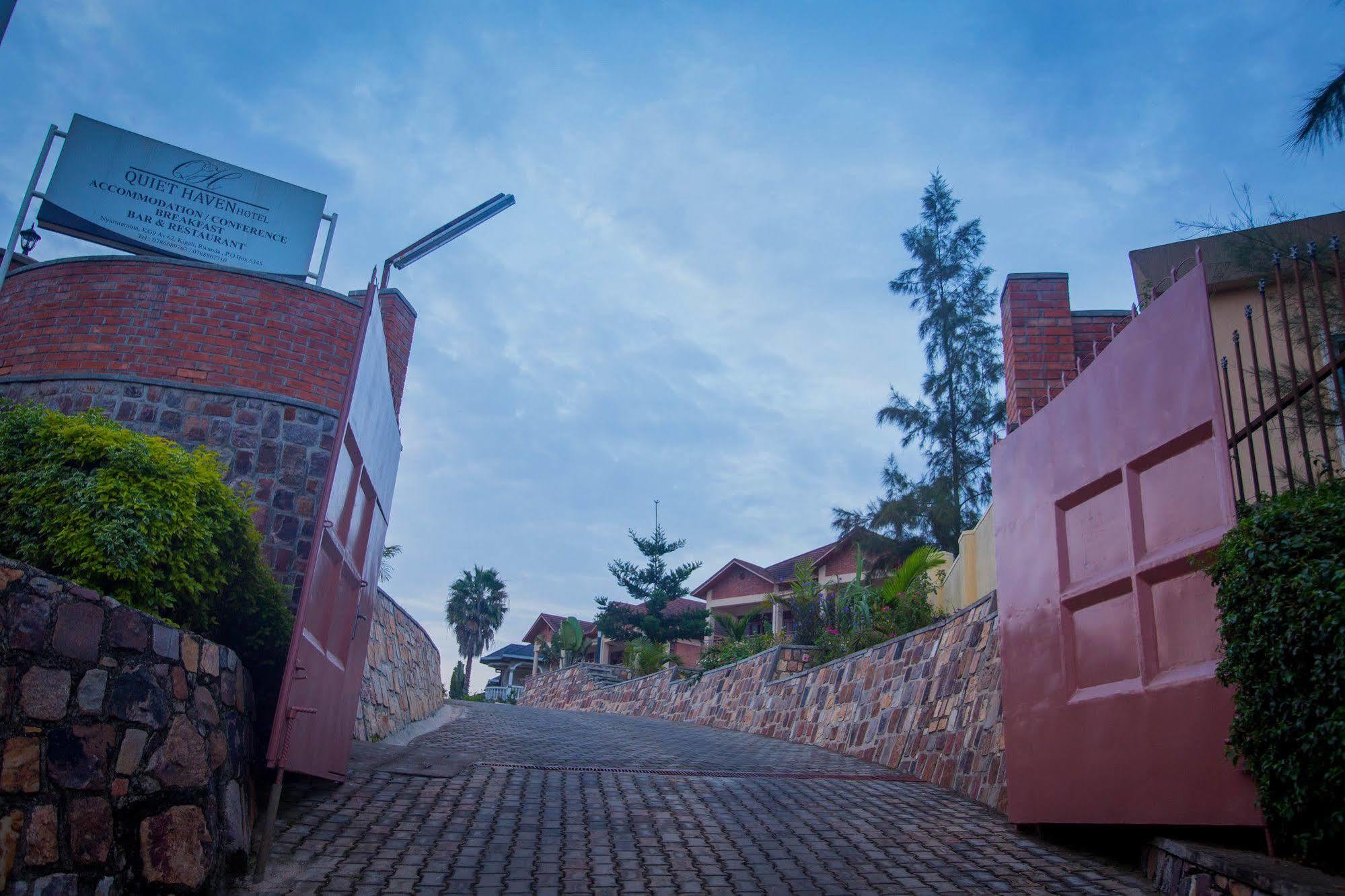 Quiet Haven Hotel Kigali Exterior foto